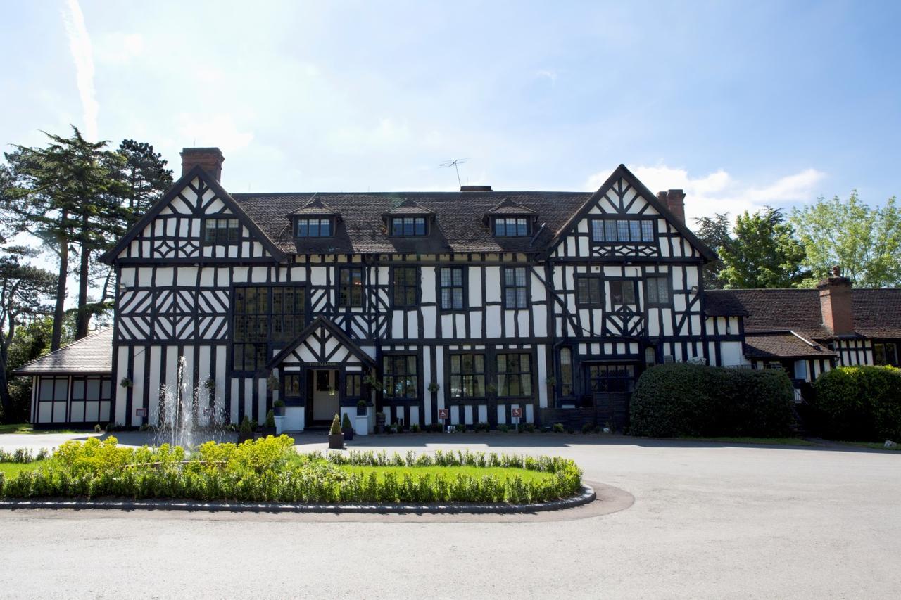 Hotel The Manor Elstree Exterior foto